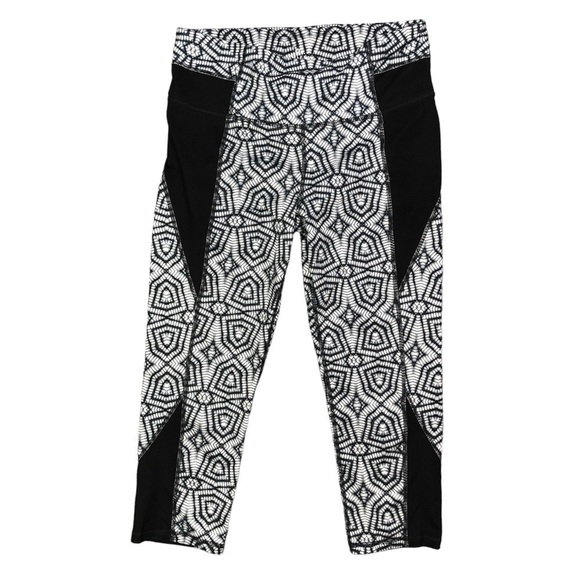 Athleta cropped leggings black white grey geometric kaleidoscope print M - Picture 2 of 8